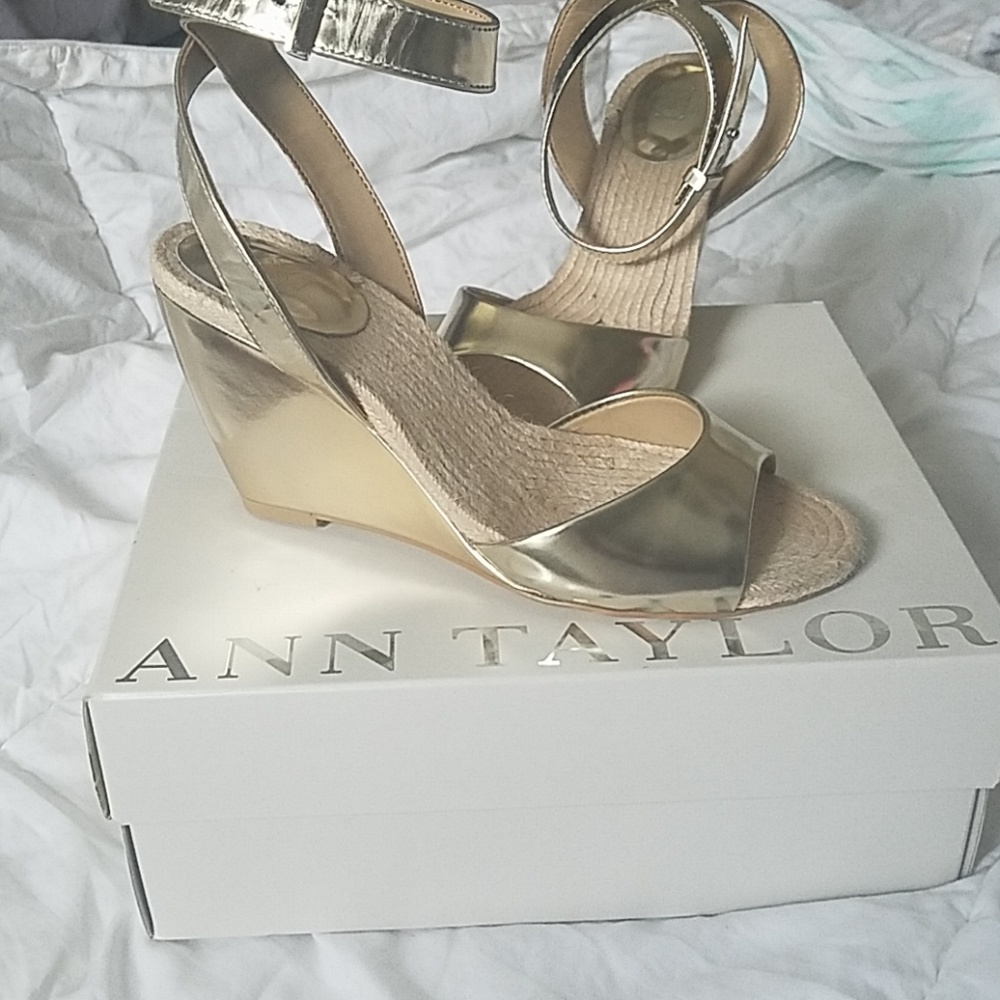Gold wedge sandal